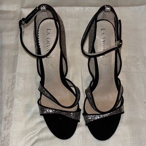 La Diva Black and Silver Strappy Heels